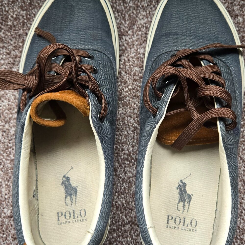 Shoes - Picture 4 of 6